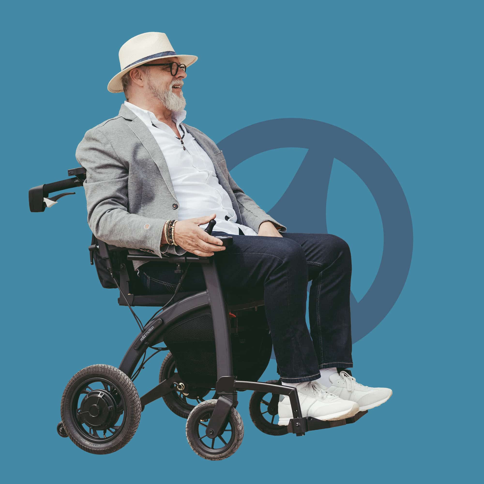 Homme conduisant un fauteuil roulant électrique Rollz Motion
